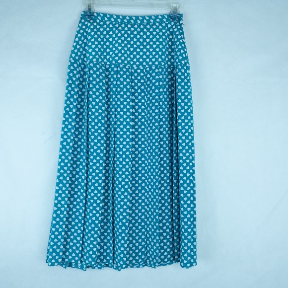 Maggy Boutique Dresses & Skirts - Maggy Boutique pleated skirt Size 6